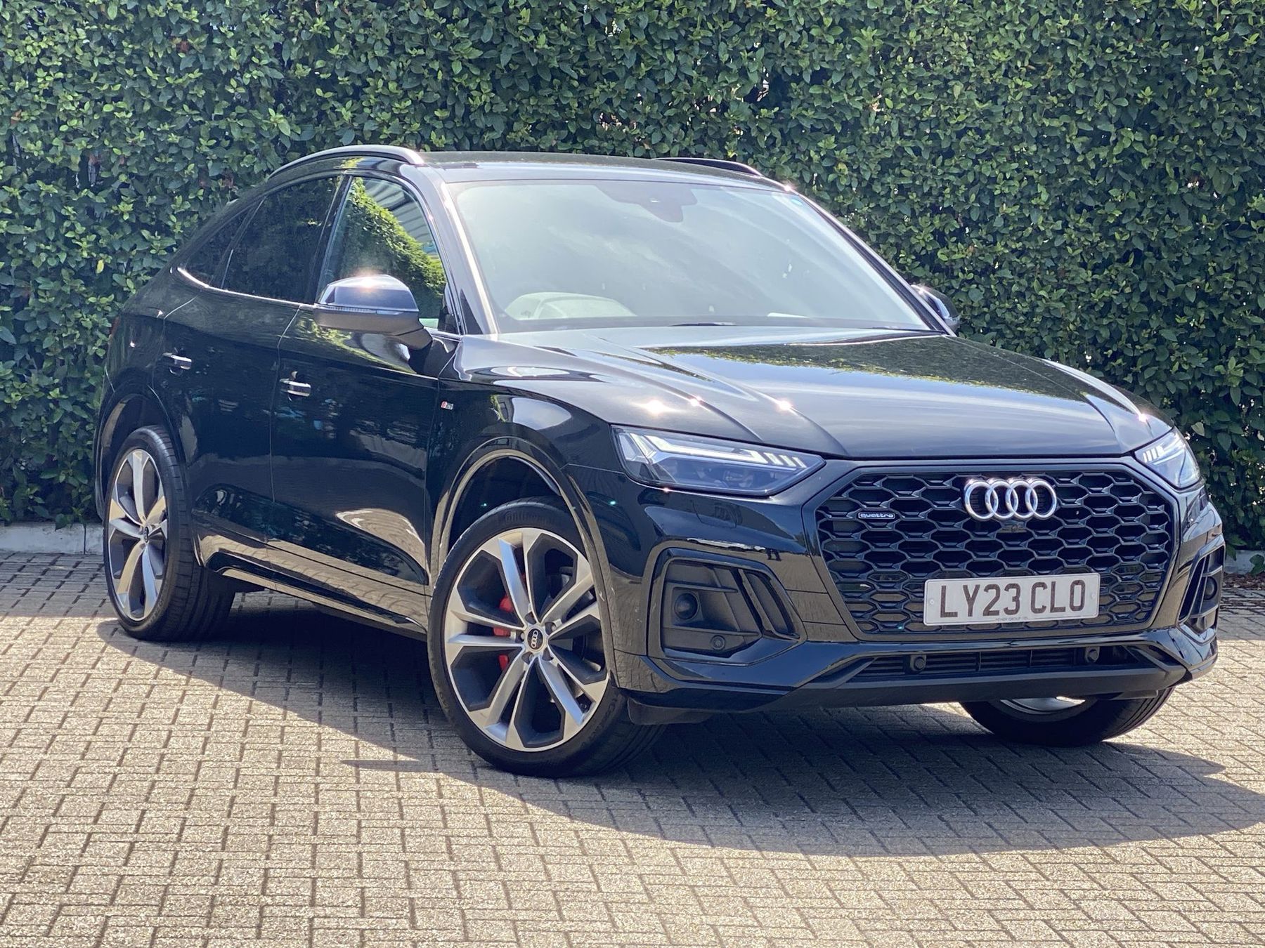 Main listing image - Audi Q5 Sportback