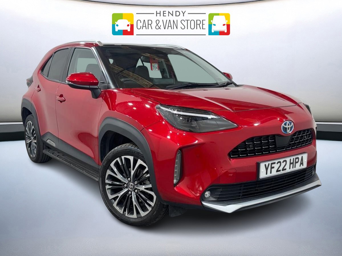 Main listing image - Toyota Yaris Cross