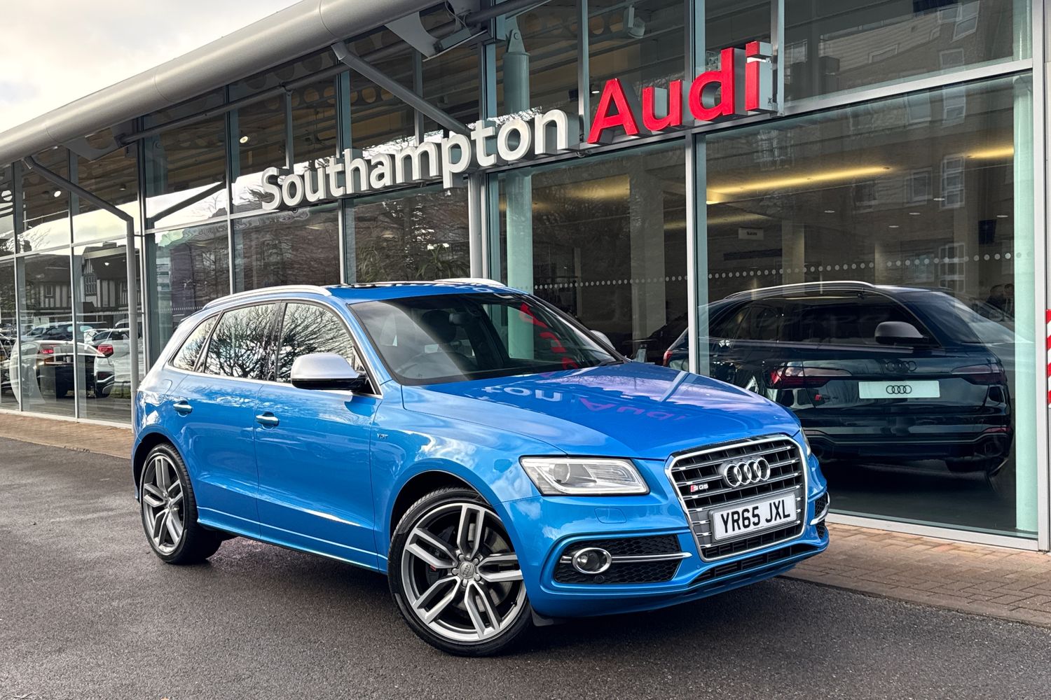 Main listing image - Audi SQ5