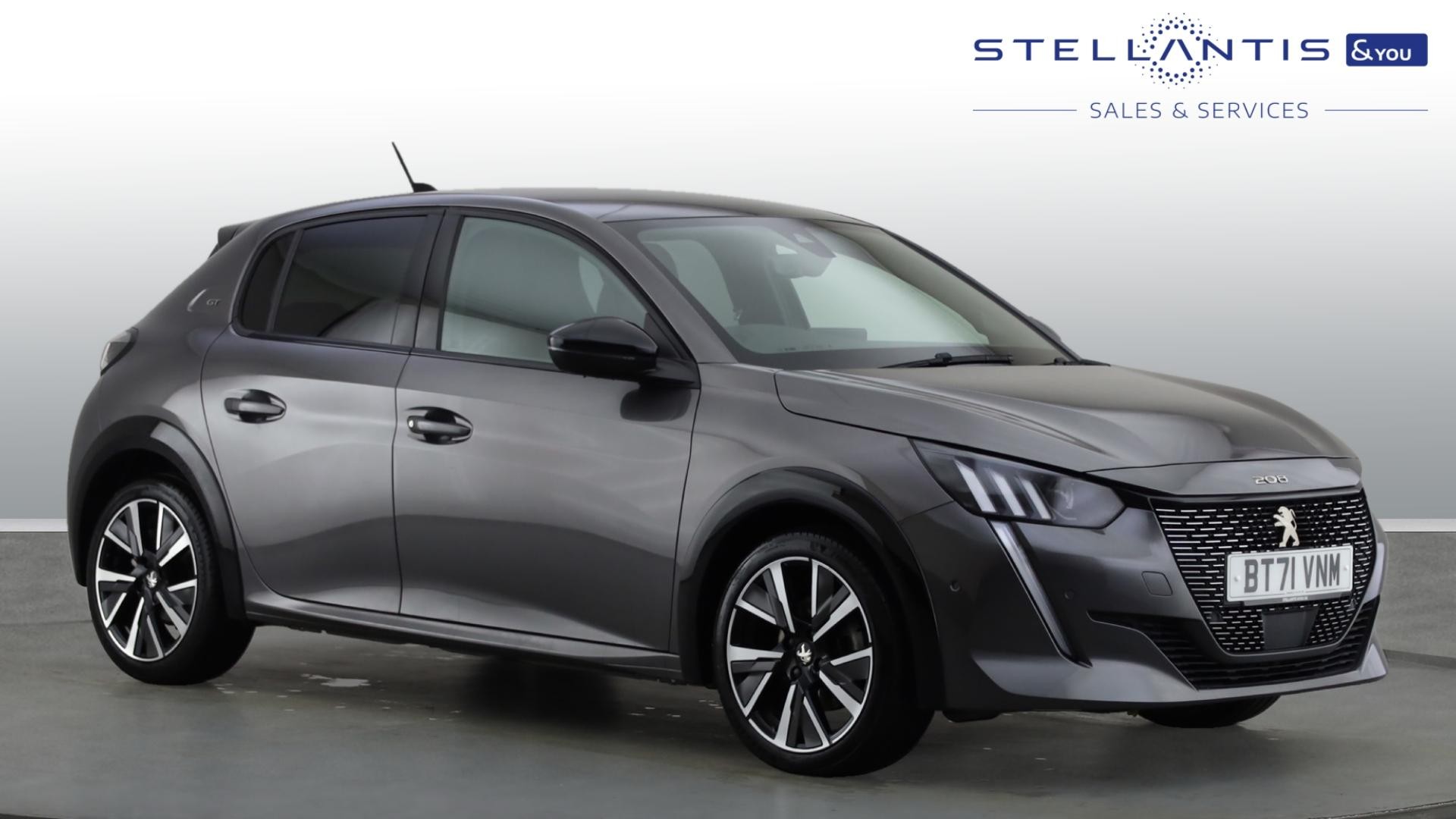 Main listing image - Peugeot 208