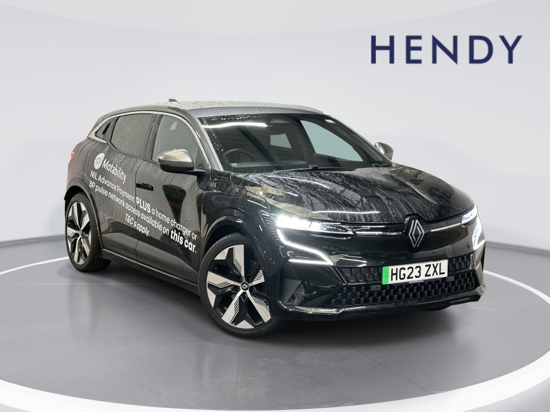 Main listing image - Renault Megane E Tech