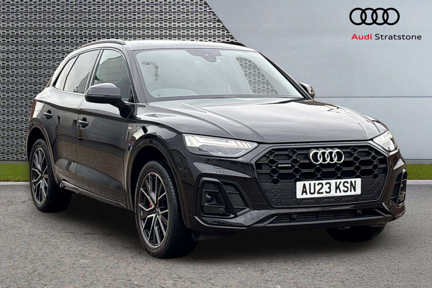 Main listing image - Audi Q5