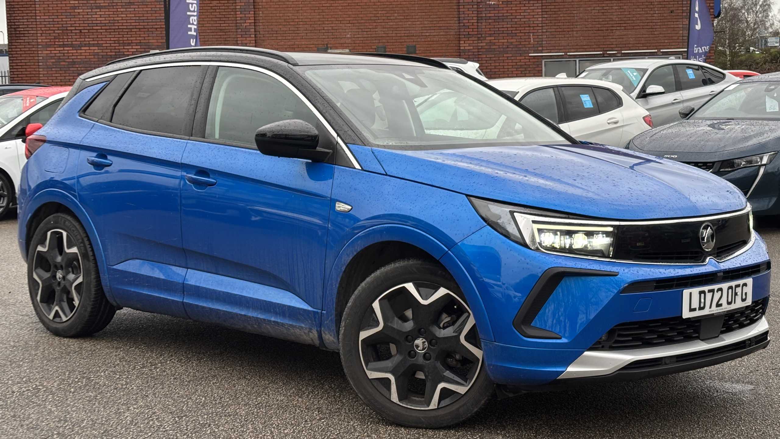 Main listing image - Vauxhall Grandland