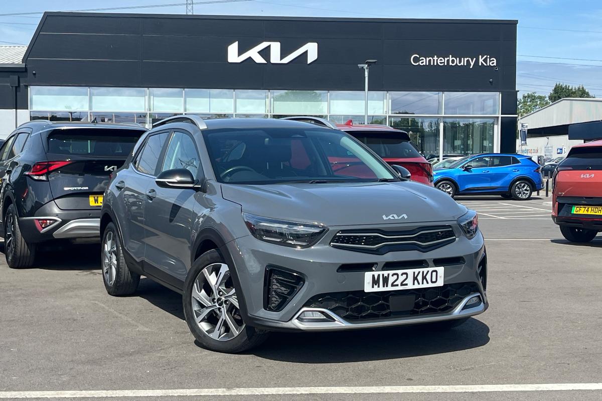 Main listing image - Kia Stonic