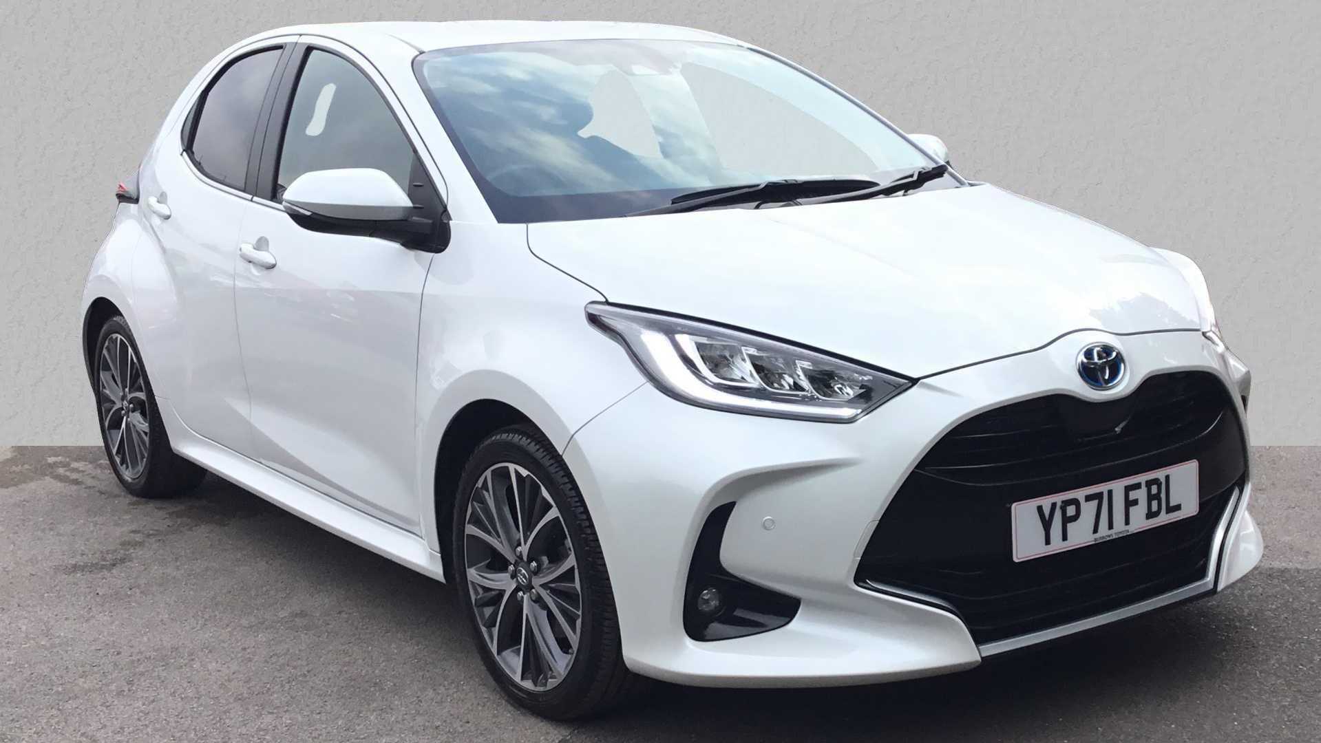 Main listing image - Toyota Yaris