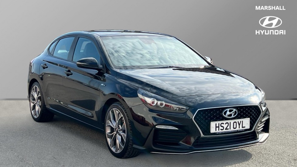 Main listing image - Hyundai i30 Fastback