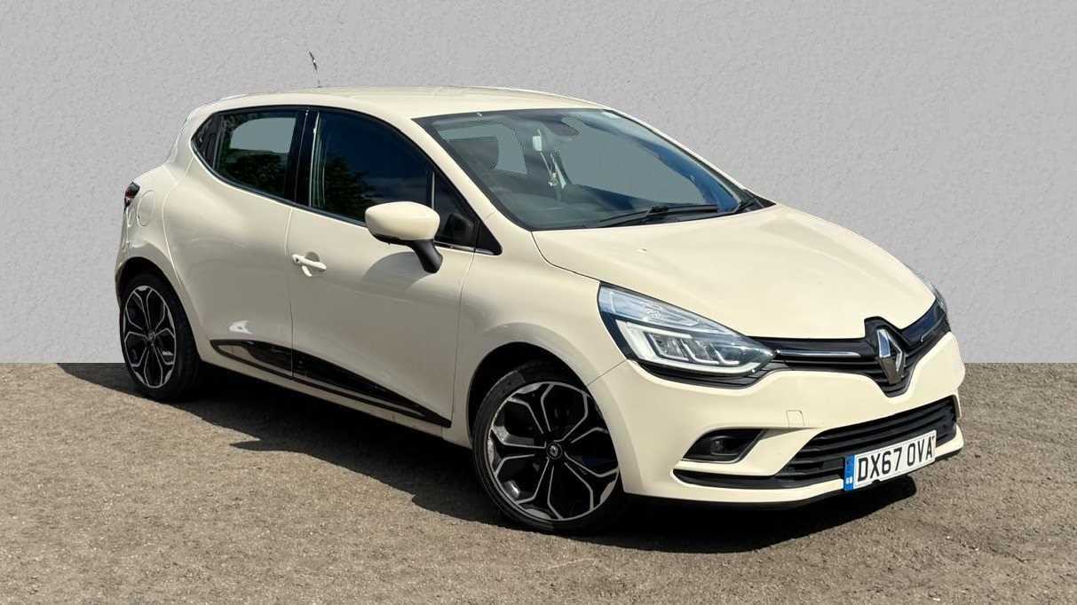 Main listing image - Renault Clio