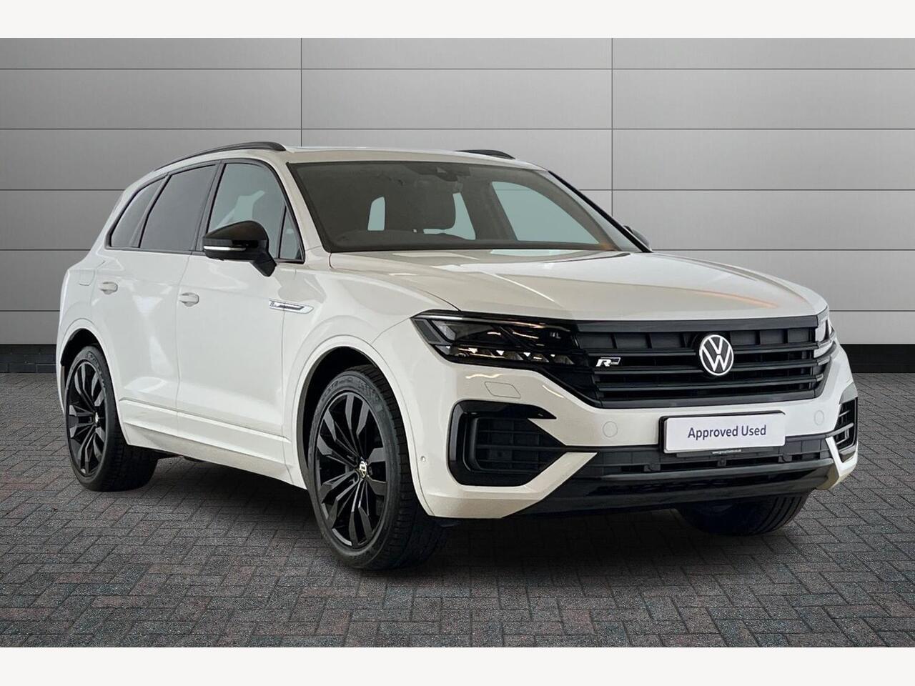 Main listing image - Volkswagen Touareg