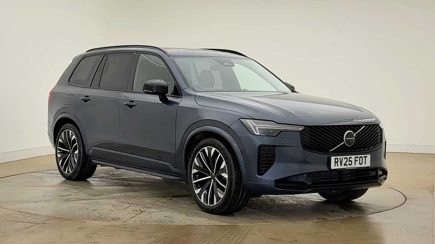 Main listing image - Volvo XC90