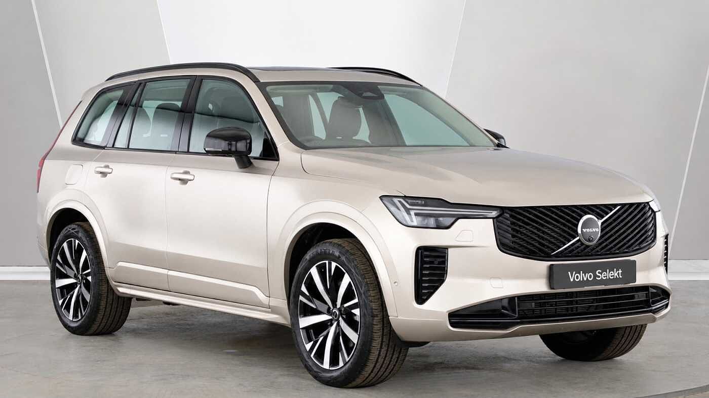 Main listing image - Volvo XC90