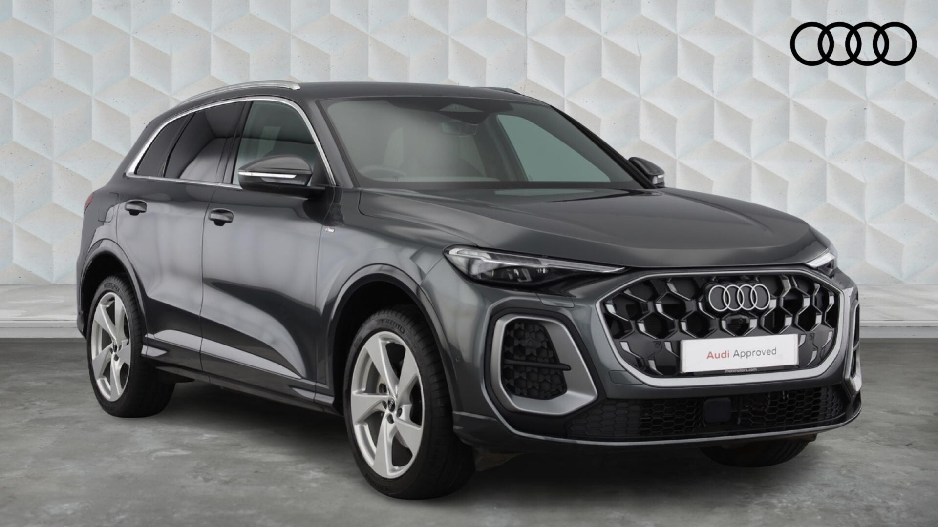 Main listing image - Audi Q5