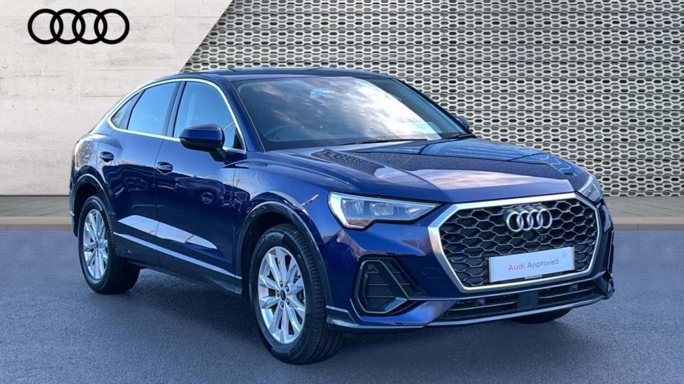 Main listing image - Audi Q3