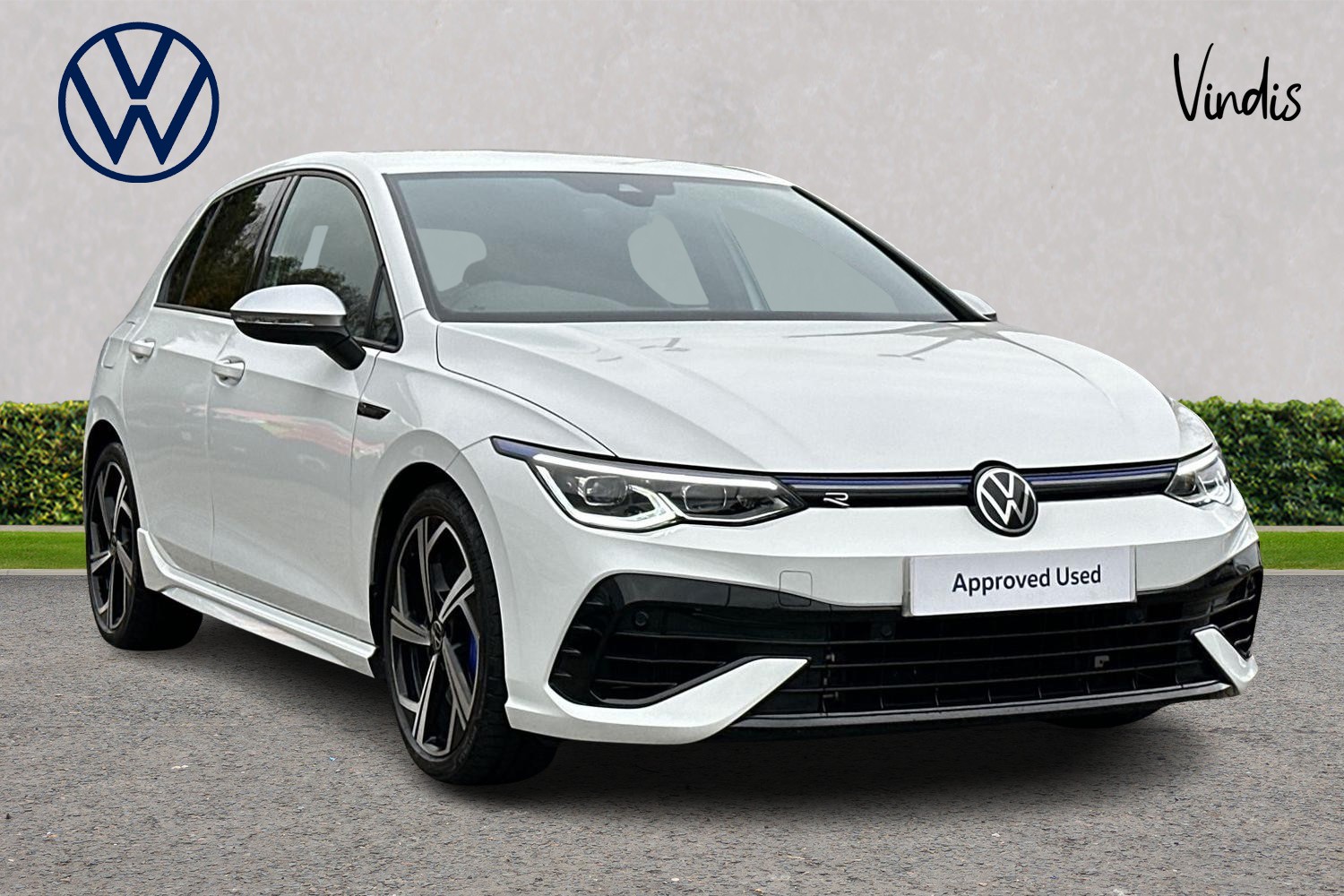 Main listing image - Volkswagen Golf R