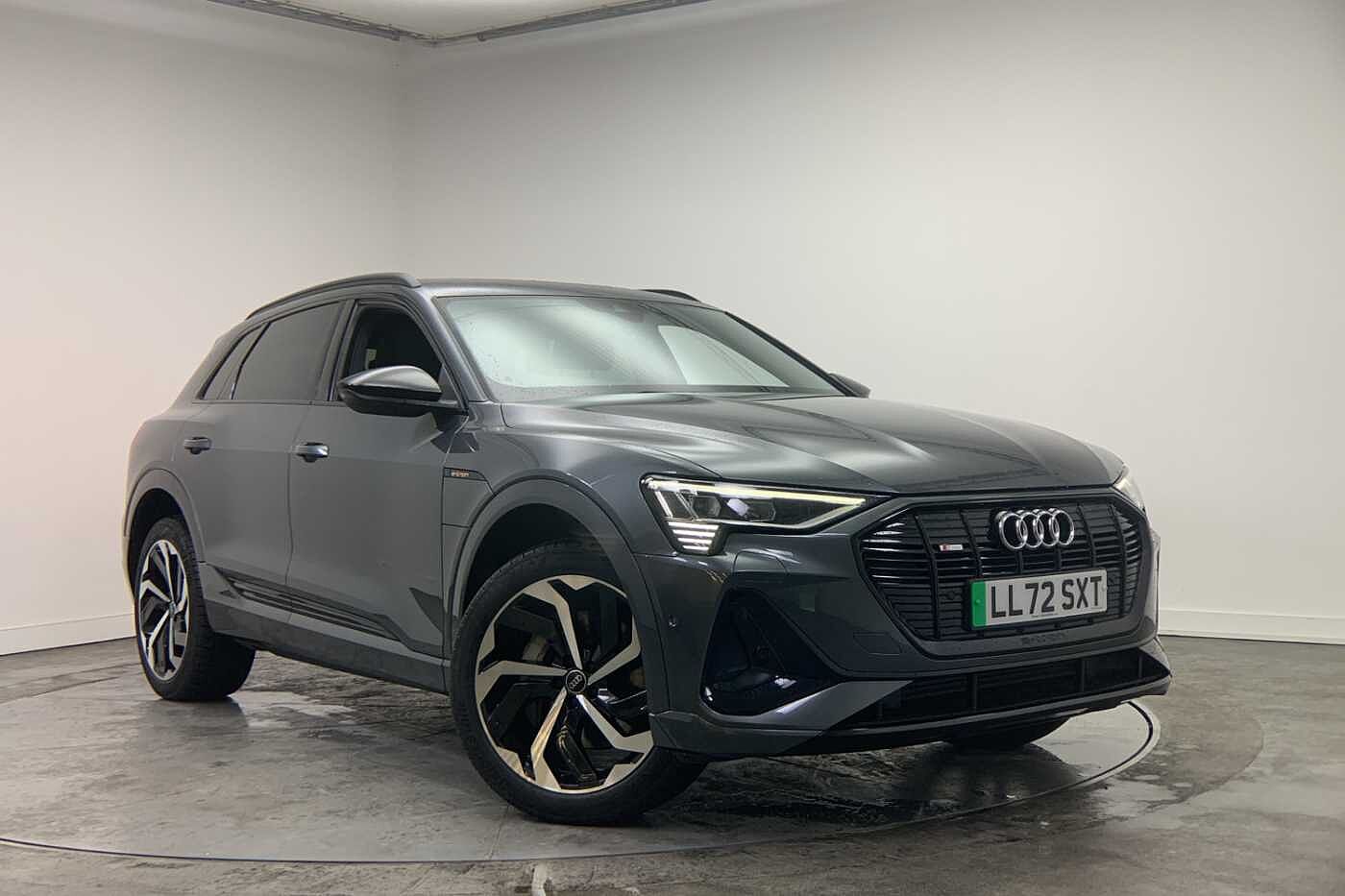 Main listing image - Audi e-tron