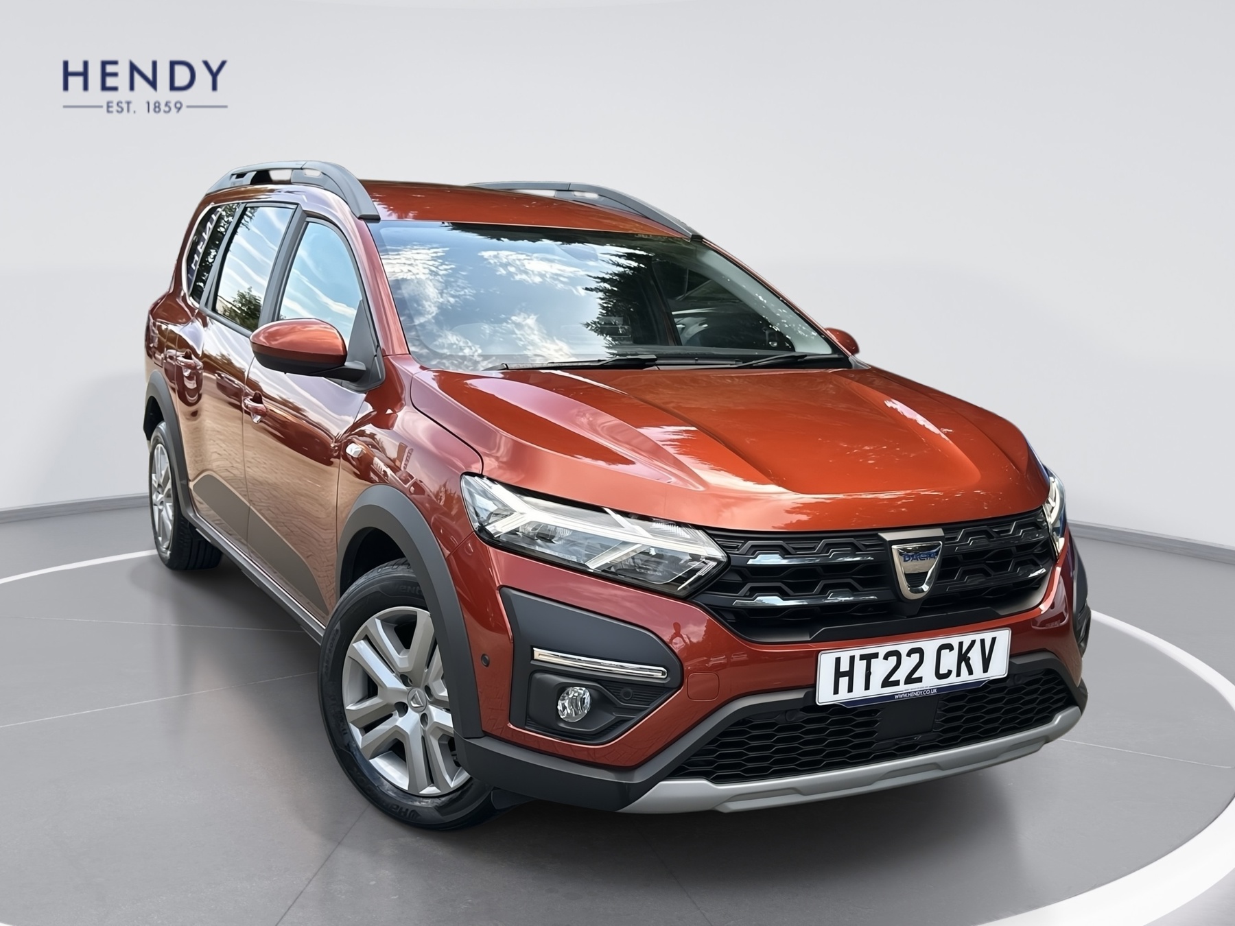 Main listing image - Dacia Jogger