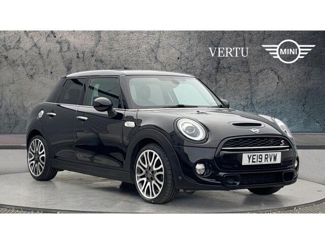 Main listing image - MINI Hatchback 5dr