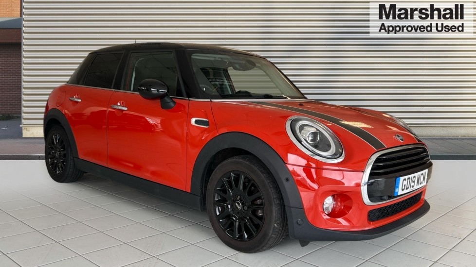 Main listing image - MINI Hatchback 5dr