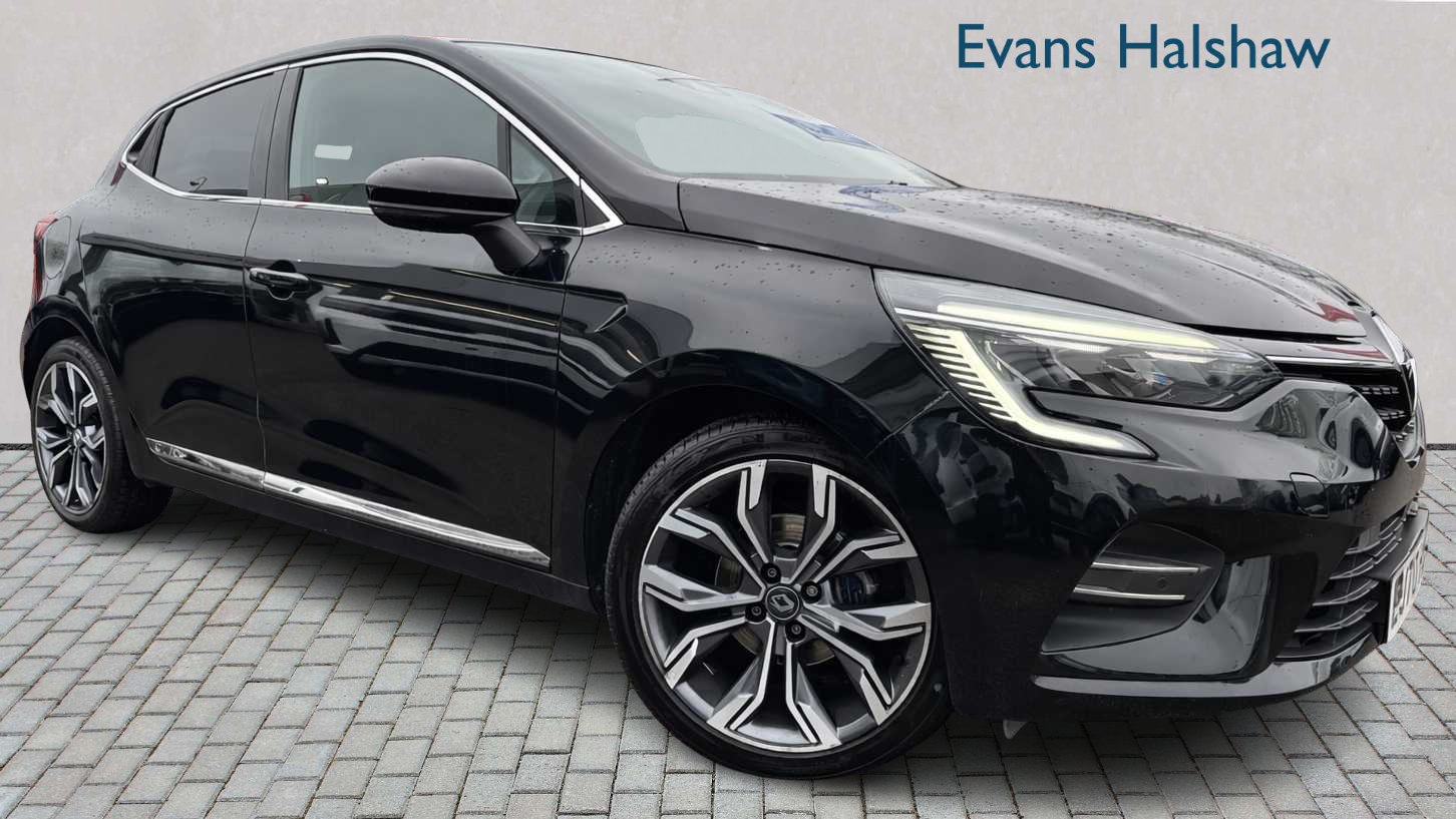 Main listing image - Renault Clio