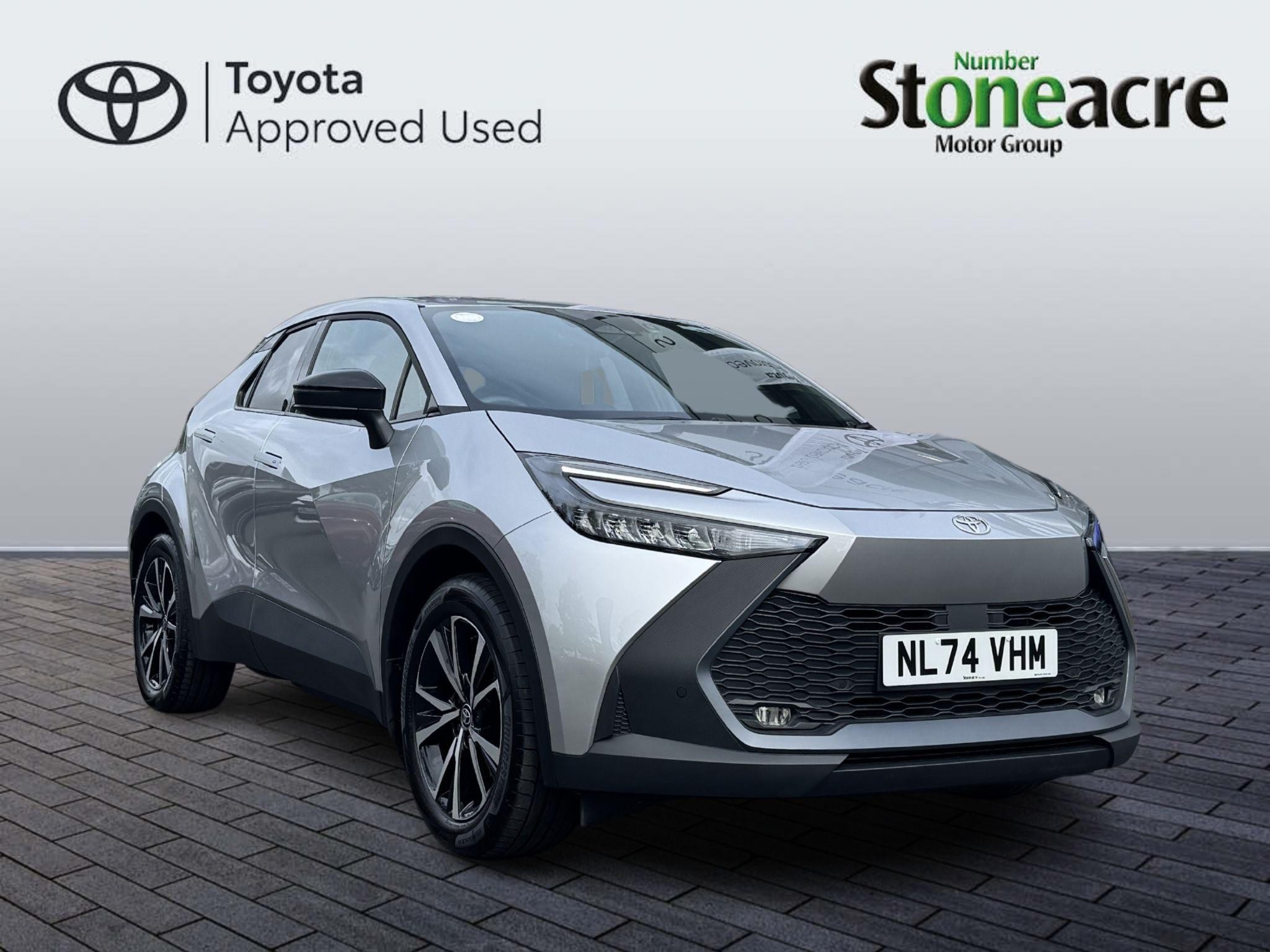 Main listing image - Toyota C-HR