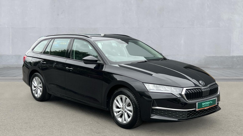 Main listing image - Skoda Octavia Estate