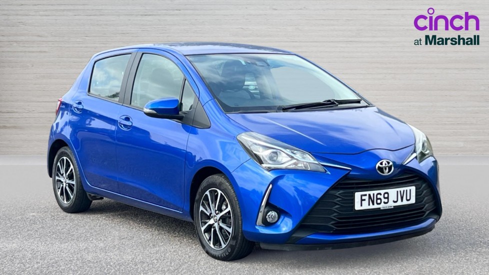 Main listing image - Toyota Yaris