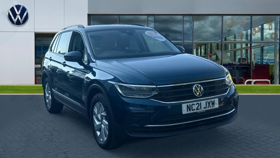 Main listing image - Volkswagen Tiguan