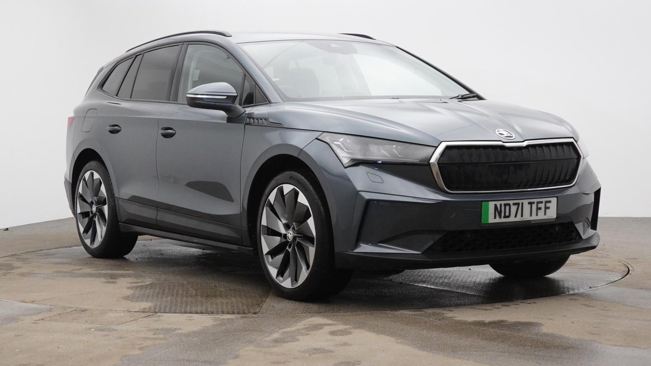 Main listing image - Skoda Enyaq