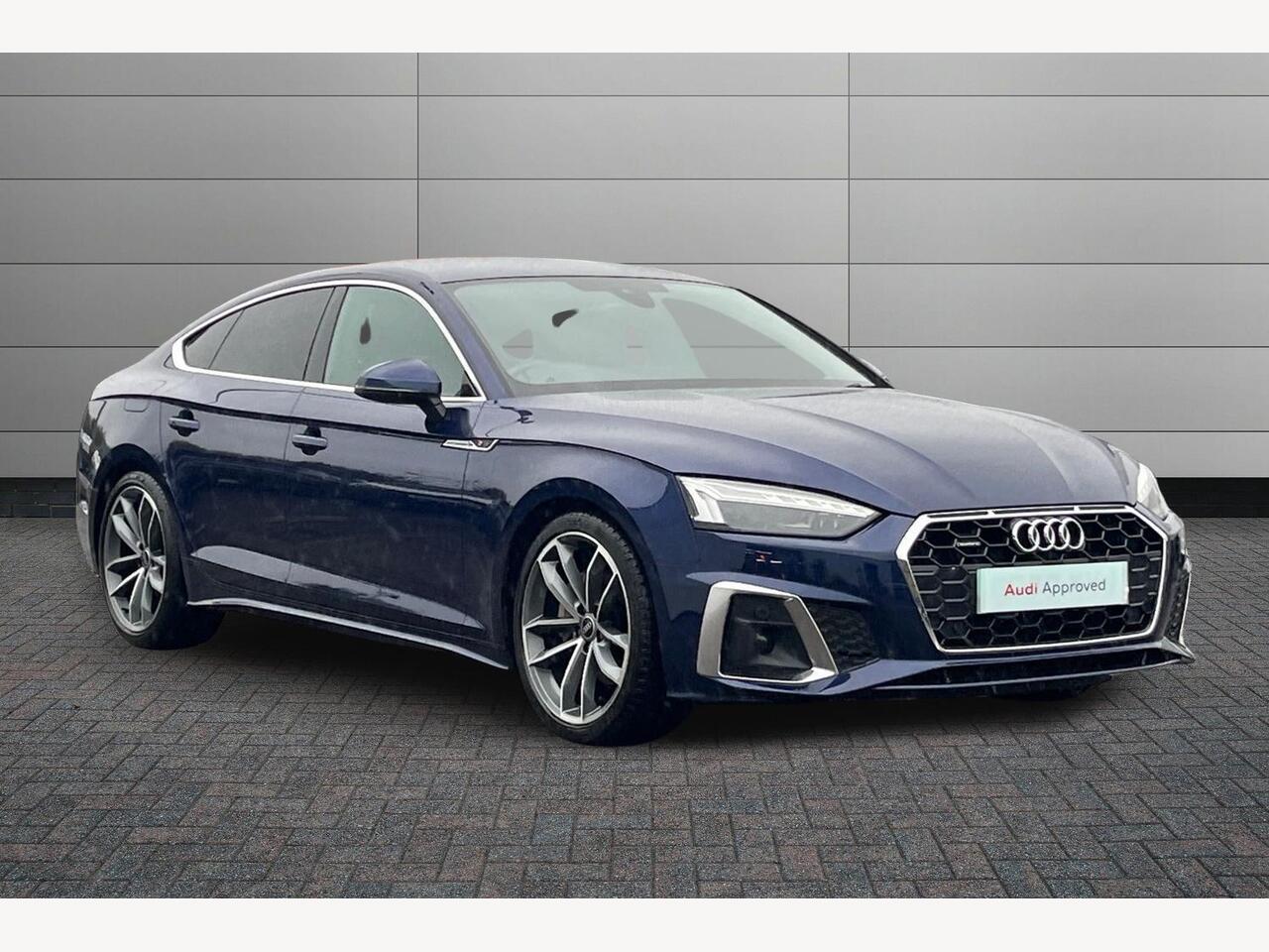 Main listing image - Audi A5
