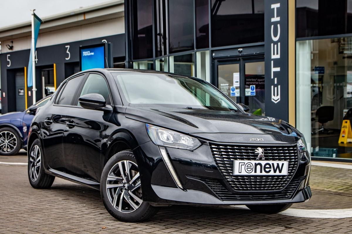 Main listing image - Peugeot 208