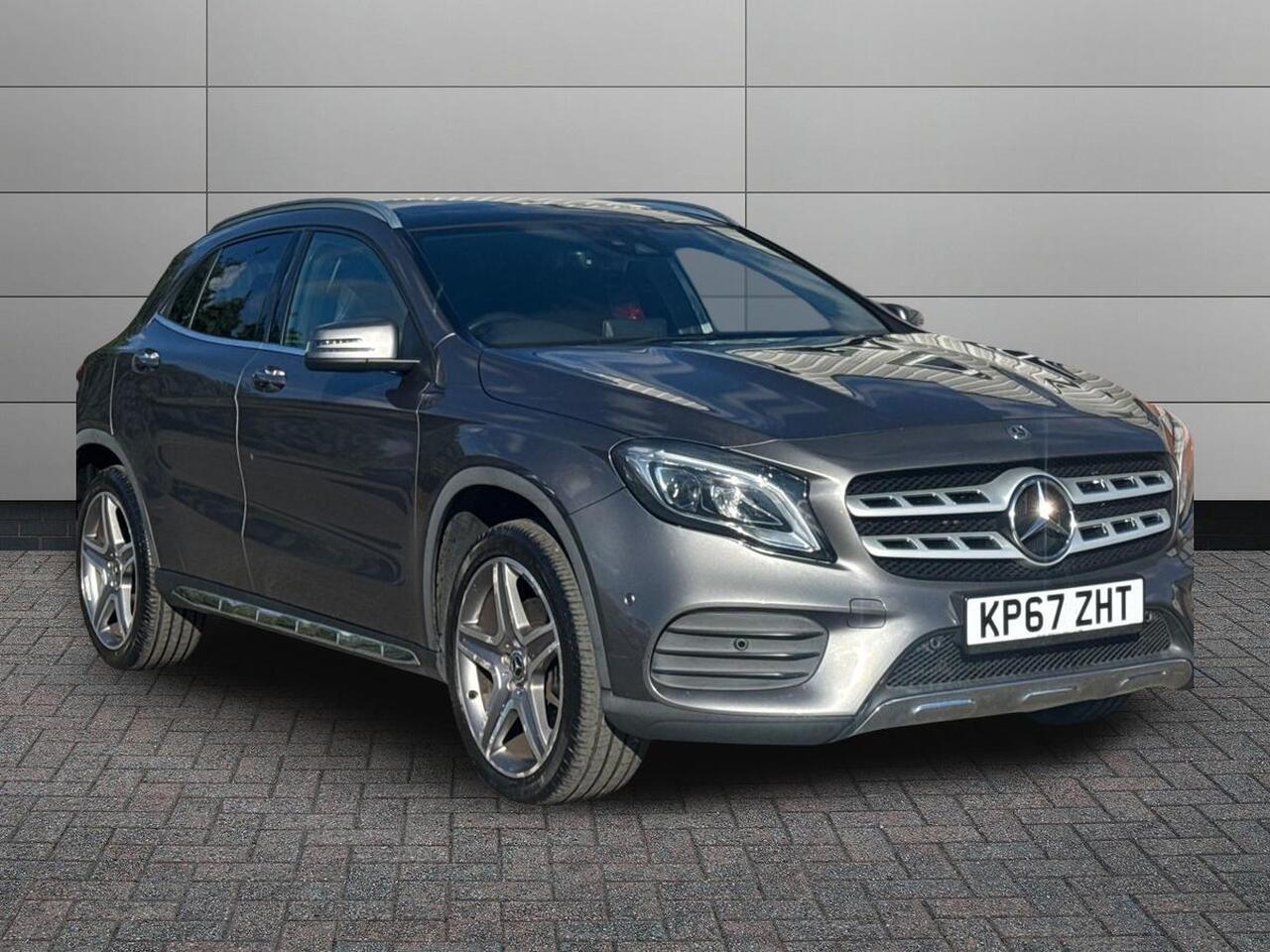 Main listing image - Mercedes-Benz GLA