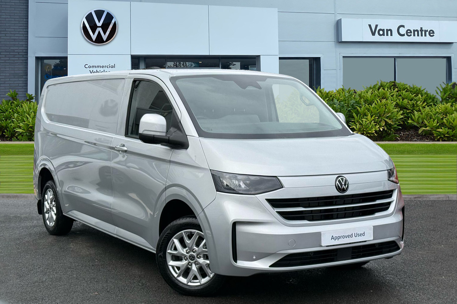 Main listing image - Volkswagen Transporter