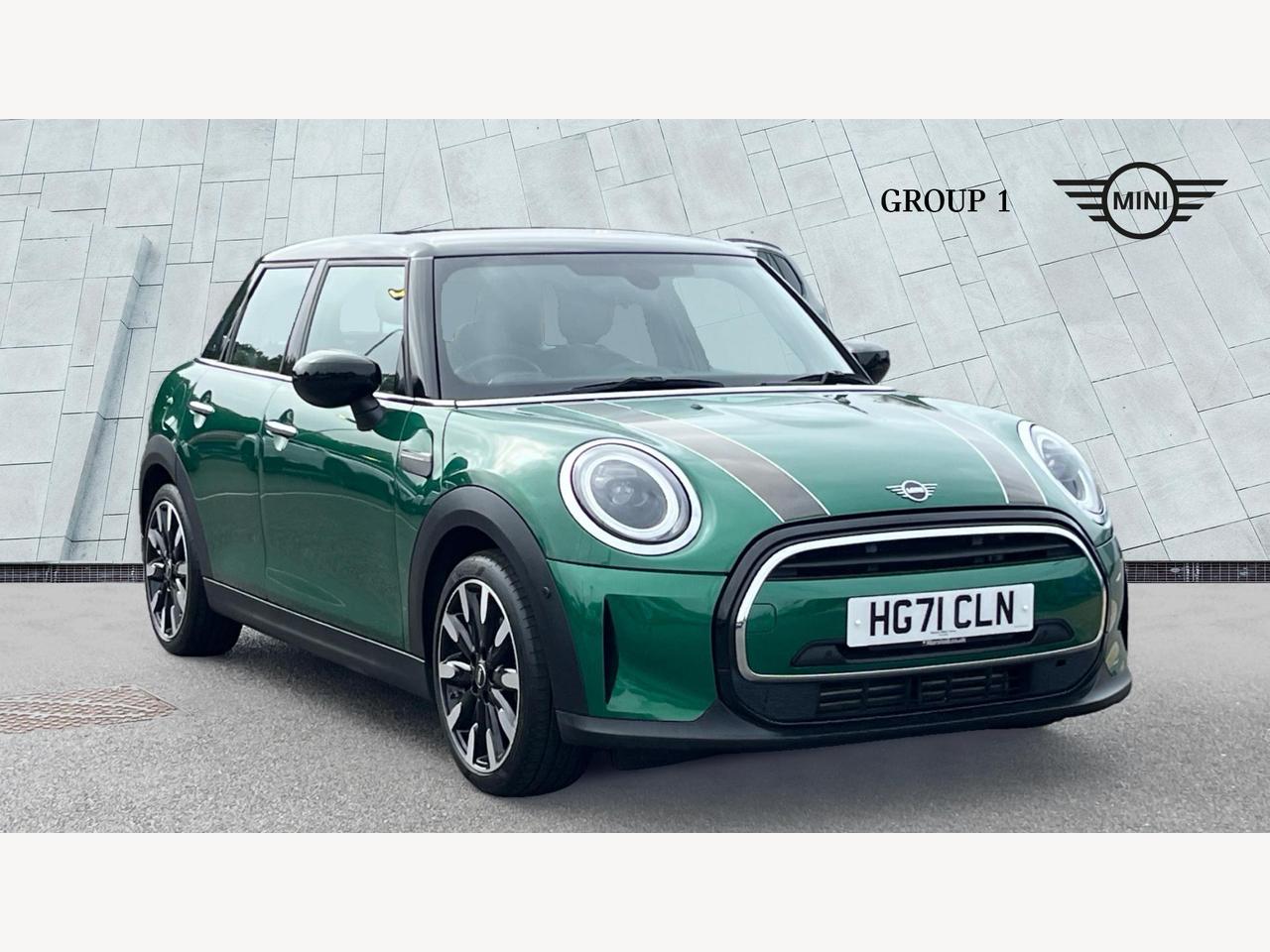 Main listing image - MINI Hatchback 5dr