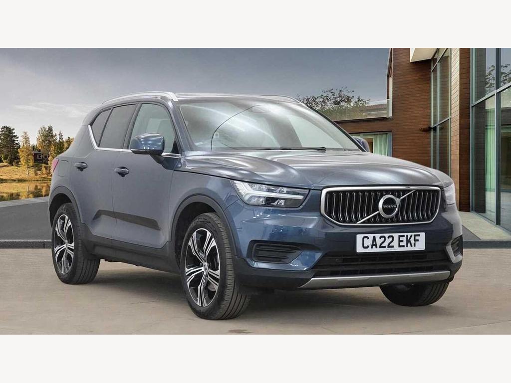 Main listing image - Volvo XC40
