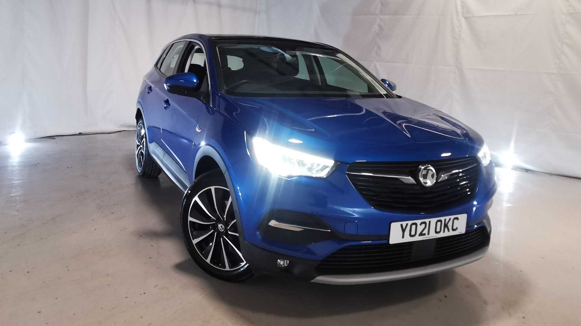 Main listing image - Vauxhall Grandland X