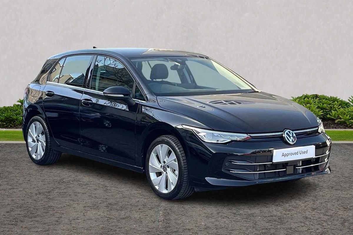 Main listing image - Volkswagen Golf