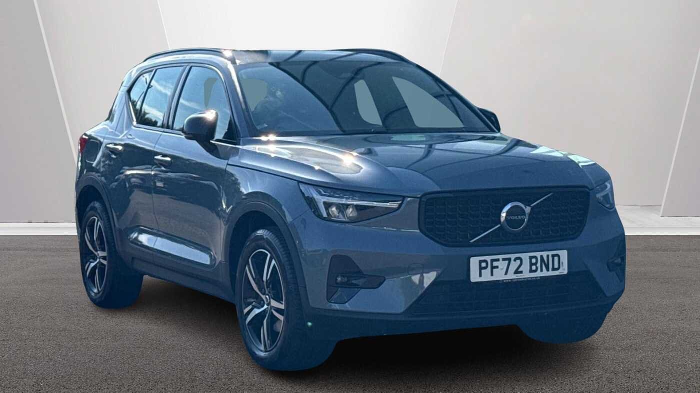 Main listing image - Volvo XC40