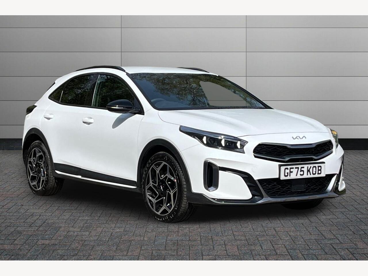 Main listing image - Kia XCeed