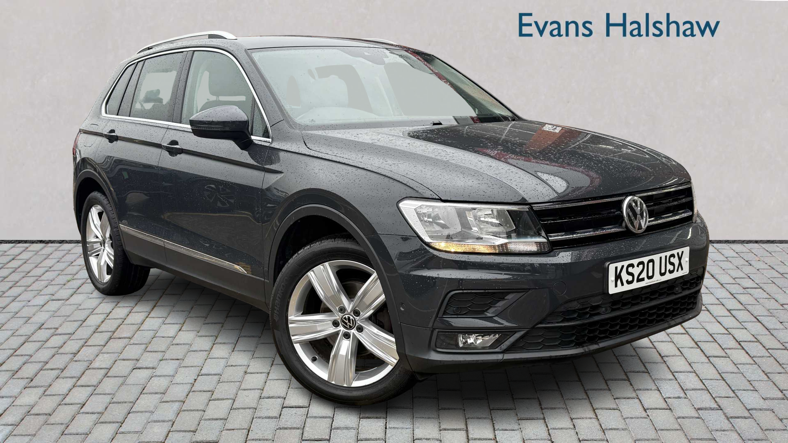 Main listing image - Volkswagen Tiguan
