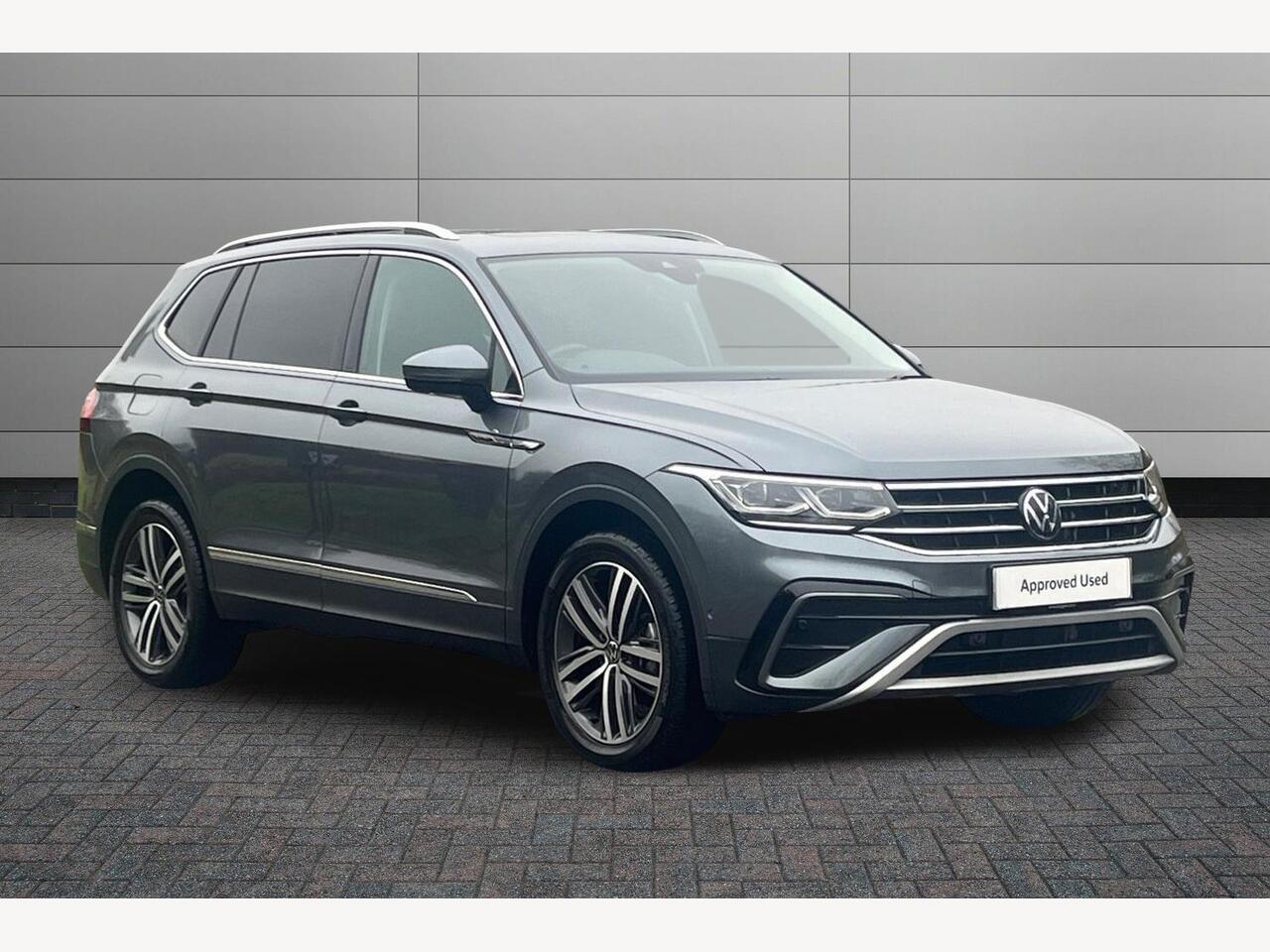 Main listing image - Volkswagen Tiguan Allspace