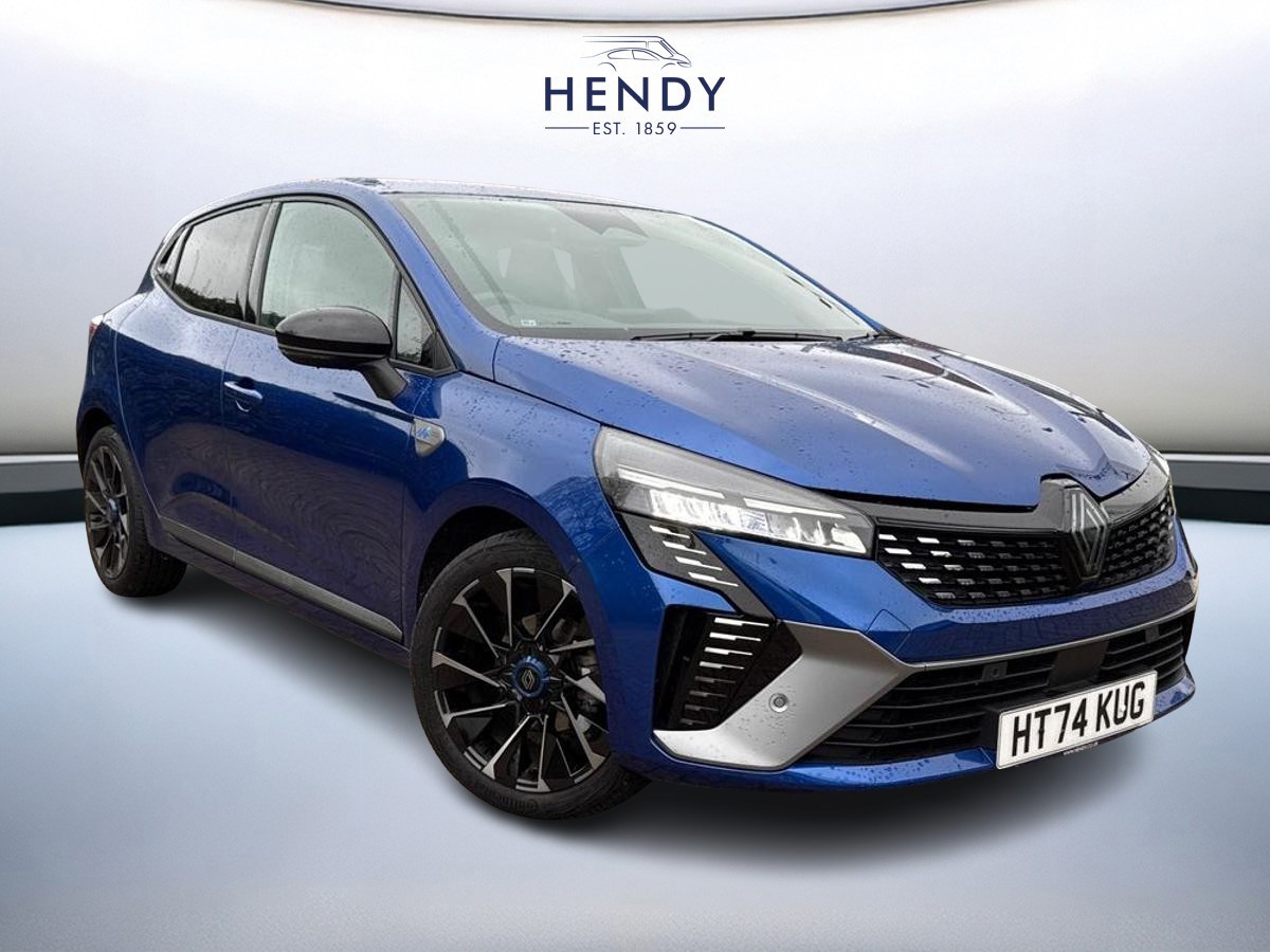 Main listing image - Renault Clio