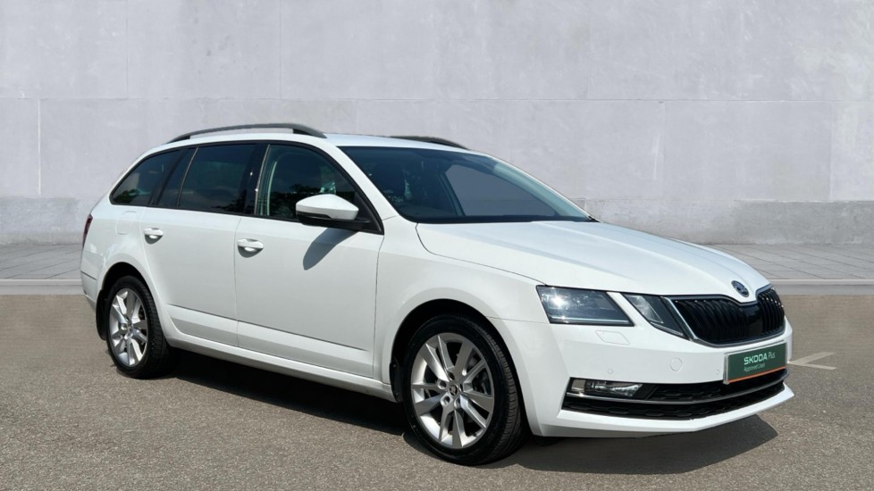 Main listing image - Skoda Octavia Estate