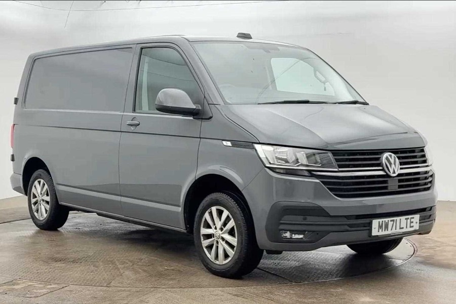 Main listing image - Volkswagen Transporter