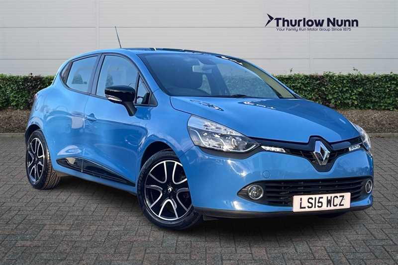 Main listing image - Renault Clio