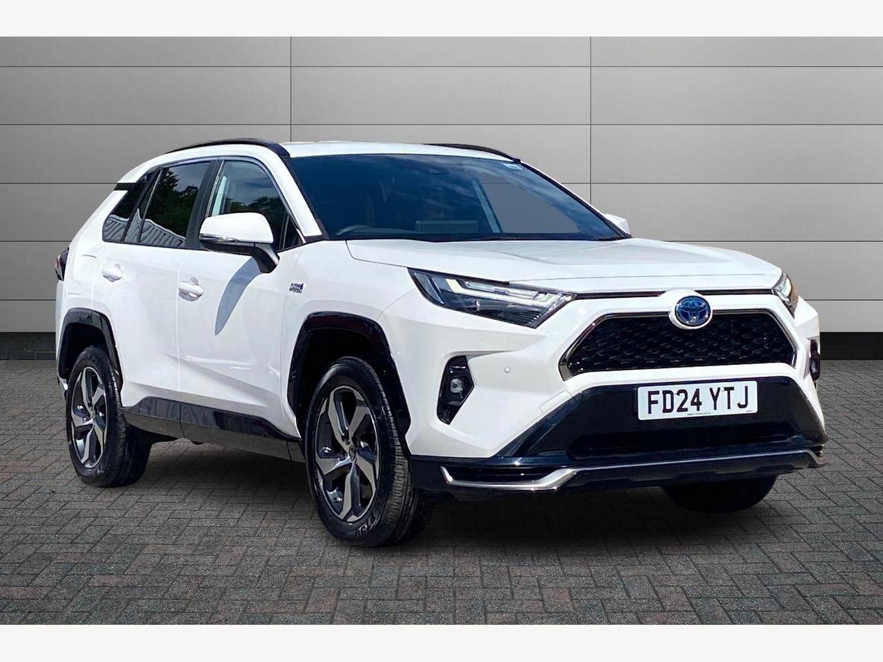 Main listing image - Toyota RAV4