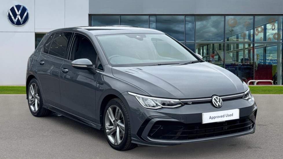 Main listing image - Volkswagen Golf