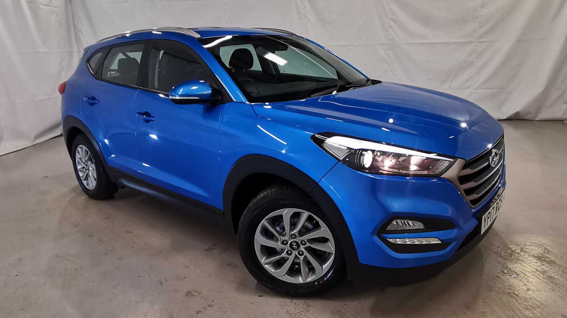 Main listing image - Hyundai Tucson