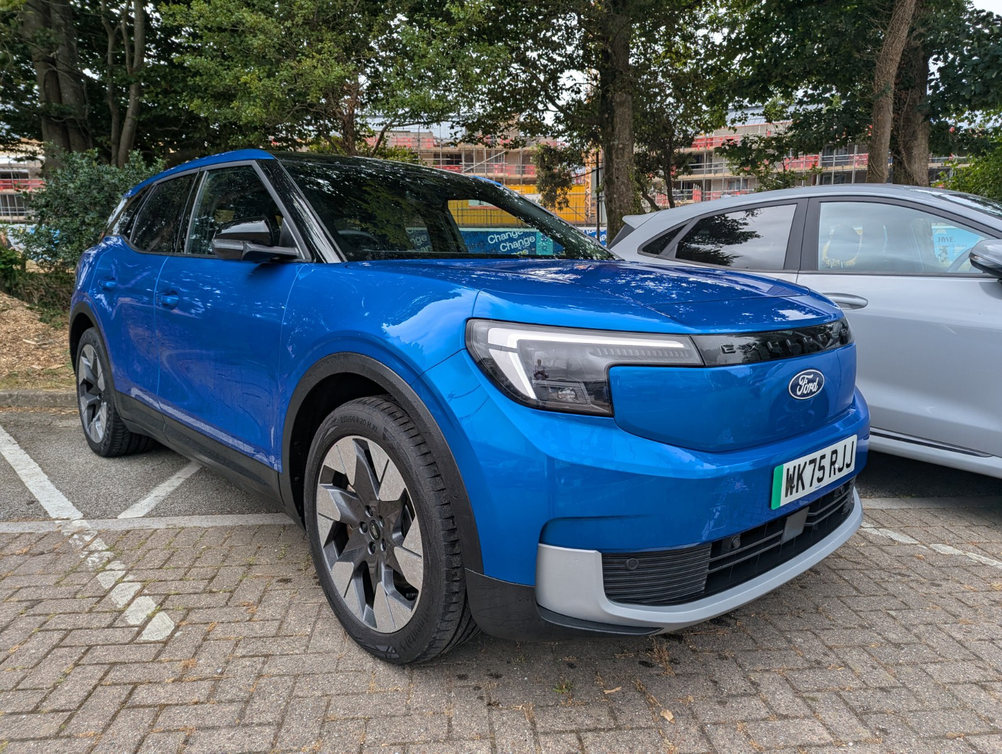 Main listing image - Ford Explorer