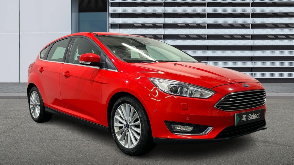 Main listing image - Ford Focus