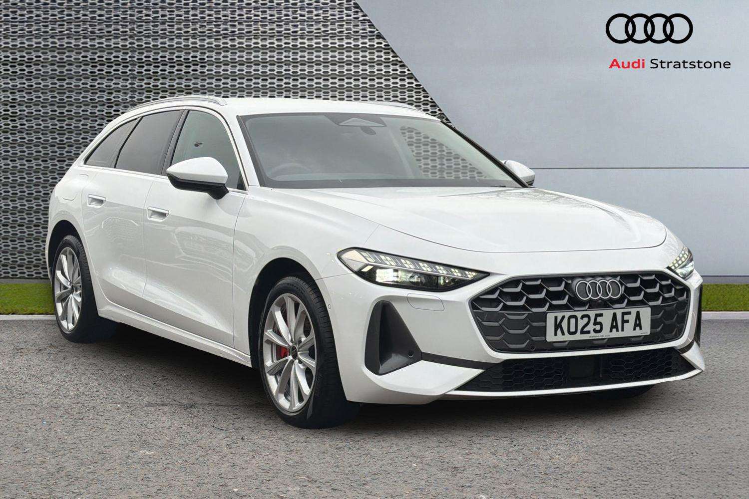 Main listing image - Audi A5