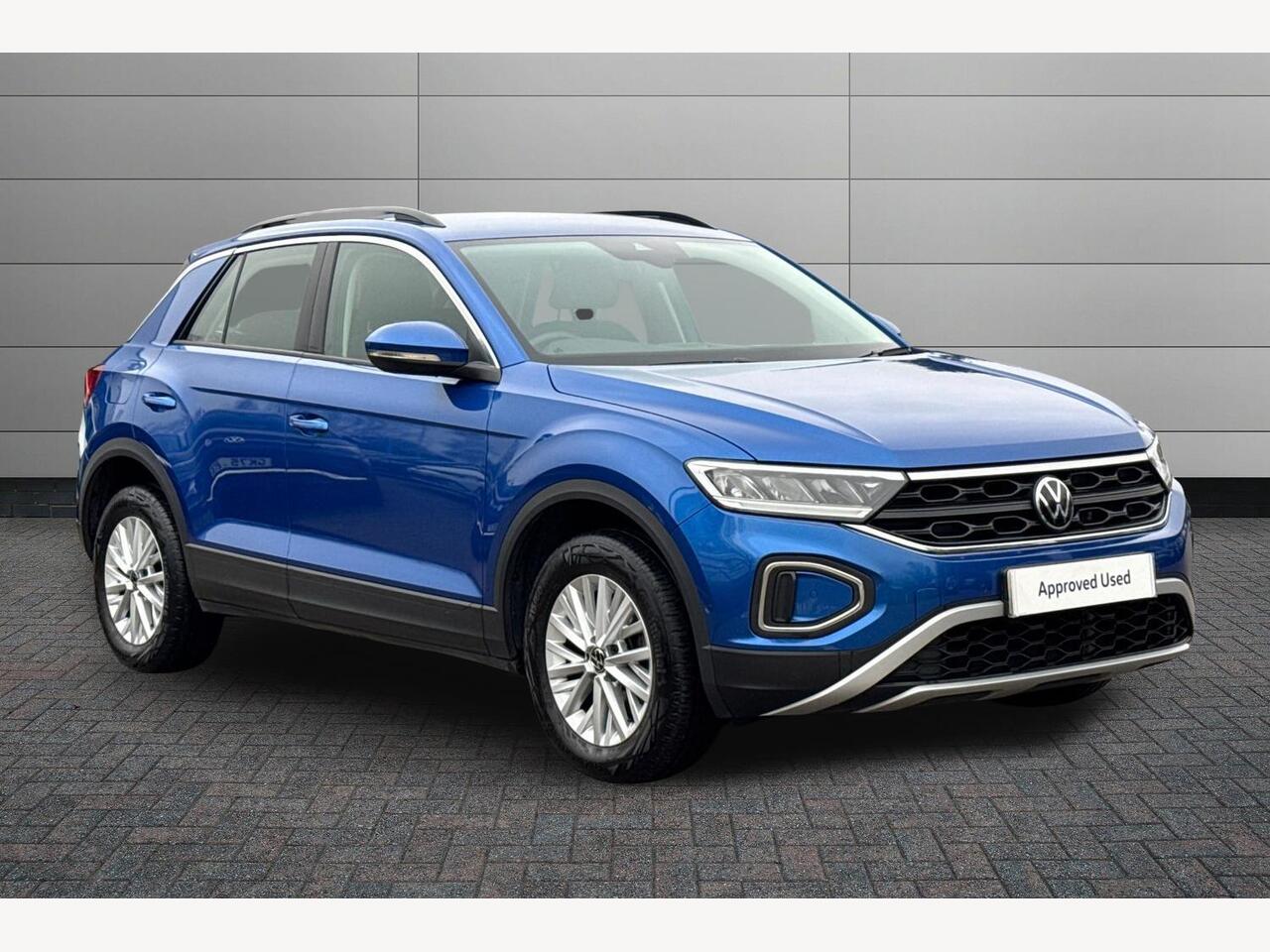 Main listing image - Volkswagen T-Roc